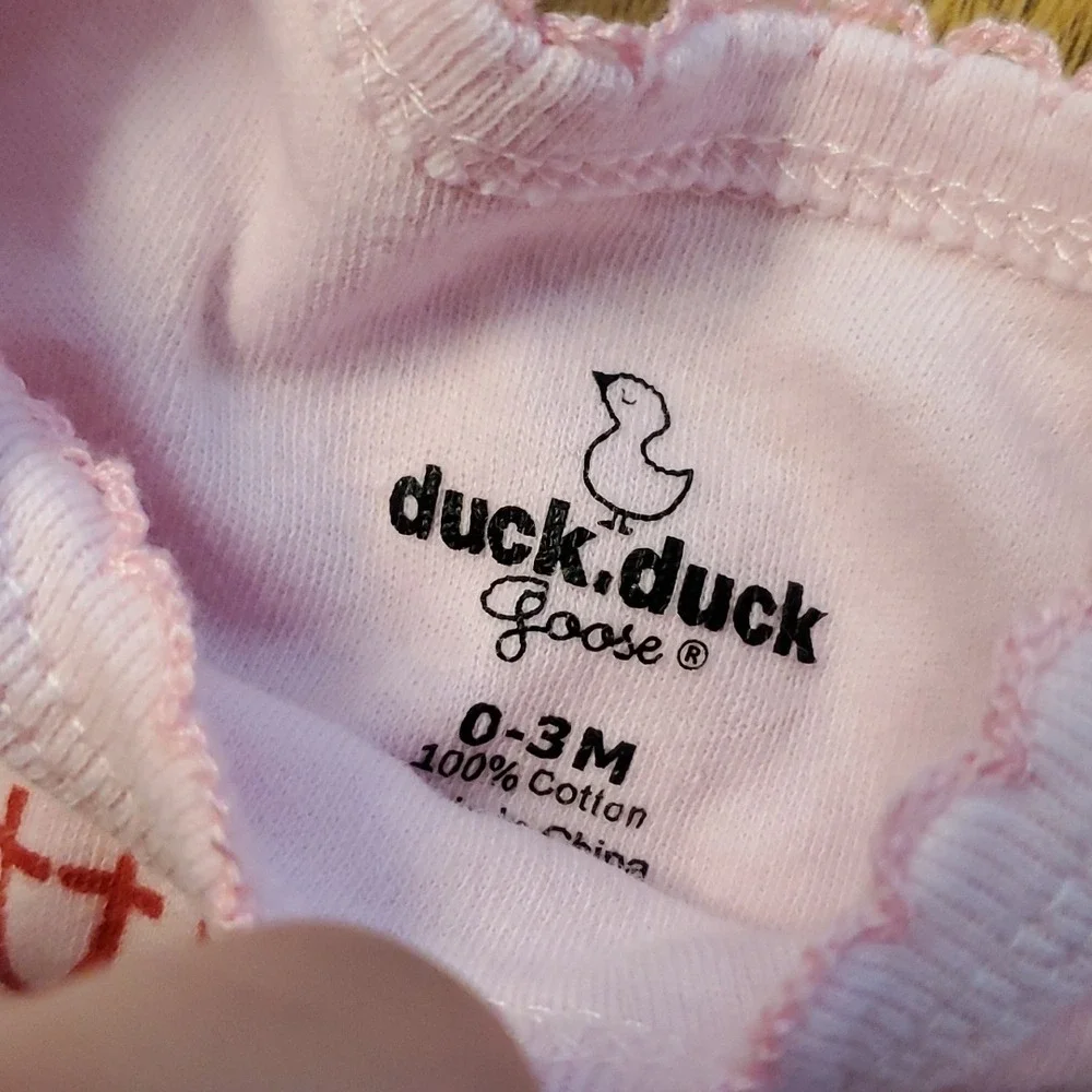 2 Ladybug Girl Outfits- Duck‎ Duck Goose Pink Onesie & Jumping Beans Romper 0-3M